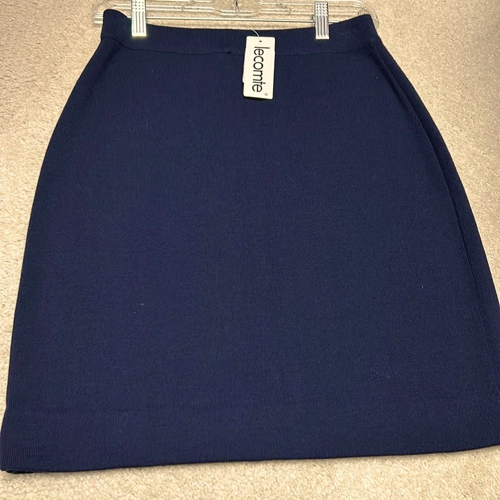 NWT-Lecomte Dark Marine 
Blue Skirt. Super Soft